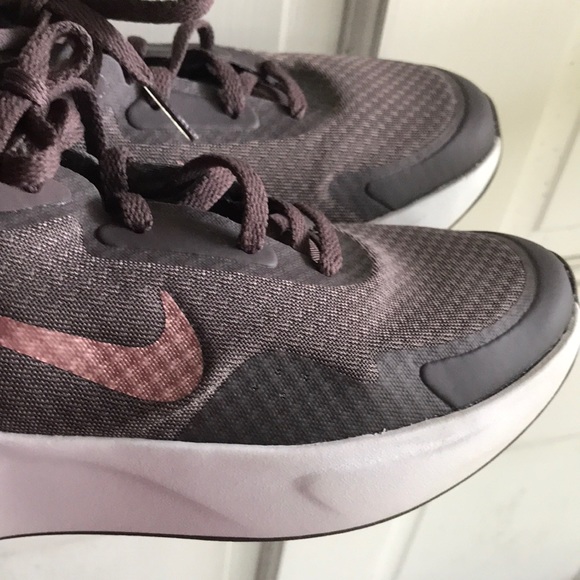 Nike Wear All Day Sneakers Size 7Y - Picture 14 of 16